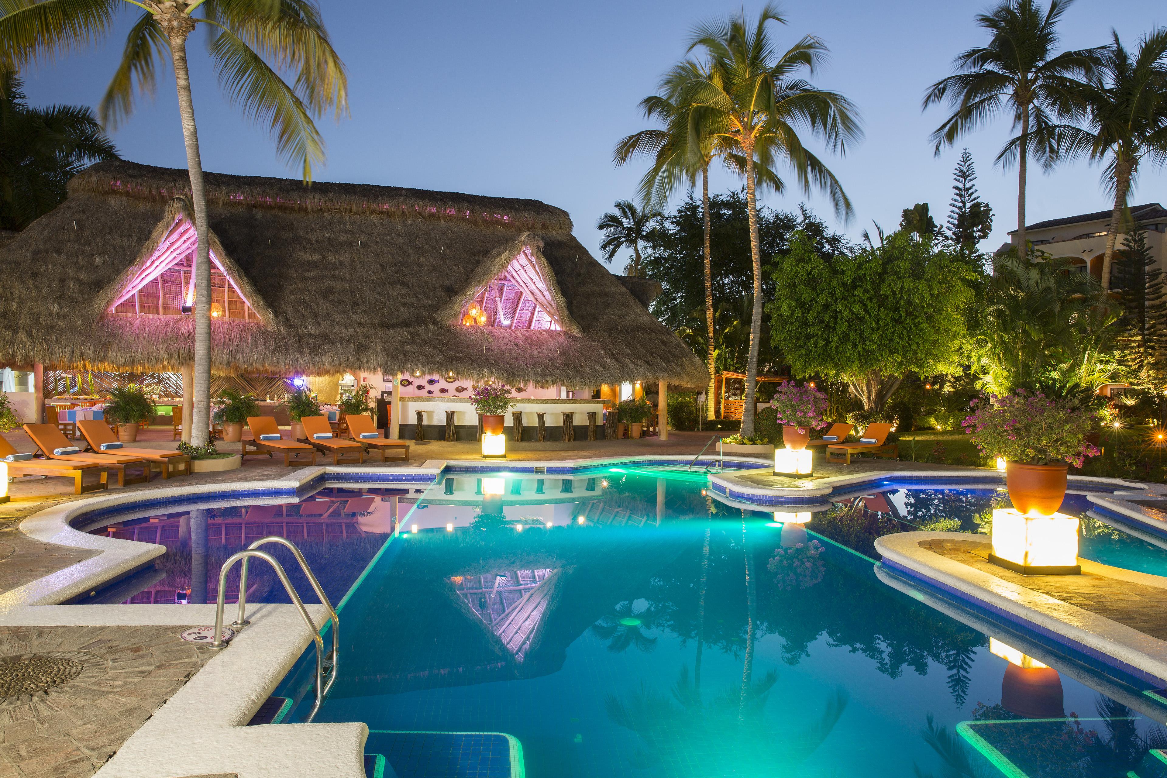 FLAMINGO VALLARTA HOTEL & MARINA PUERTO VALLARTA 4* (Mexico) - from £ 62 |  HOTELMIX